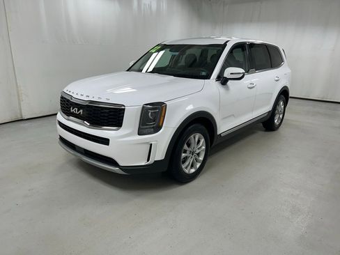 Used 2022 Kia Telluride LX AWD/4WD image 2