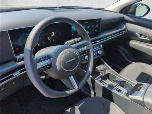 New 2026 Hyundai Tucson SE image 3