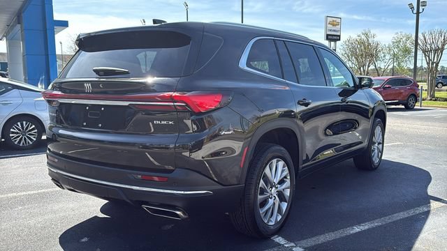 Used 2025 Buick Enclave Preferred FWD image 7