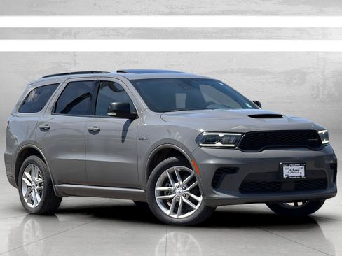 Used 2025 Dodge Durango R/T AWD/4WD image 2