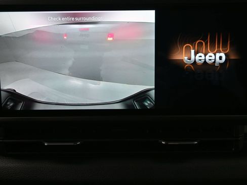New 2026 Jeep Gladiator Sport AWD/4WD image 6