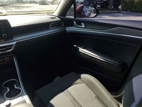 Used 2021 Kia K5 LXS image 22