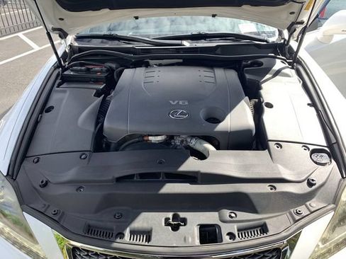 Used 2012 Lexus IS 250 w/ F-Sport Pkg w/Summer Tires RWD image 16