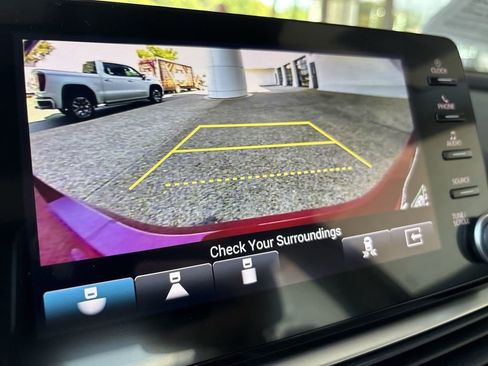 Used 2022 Honda Accord EX-L image 14