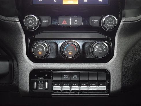 Used 2025 RAM 3500 Tradesman AWD/4WD image 25