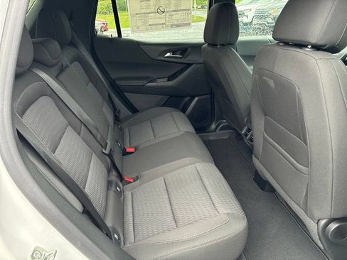 New 2027 Chevrolet Equinox LT FWD image 28