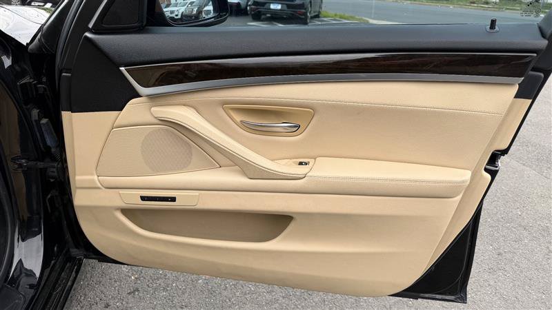 Used 2011 BMW 535i Sedan RWD image 33