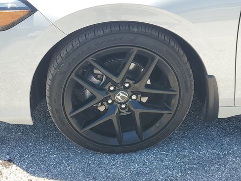 Certified 2025 Honda Civic Sport image 4