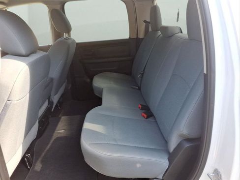 Used 2018 RAM 2500 Tradesman w/ Chrome Appearance Group AWD/4WD image 29