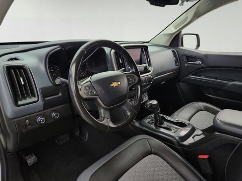 Used 2021 Chevrolet Colorado Z71 AWD/4WD image 10
