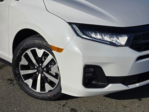 New 2026 Honda Odyssey EX-L image 9