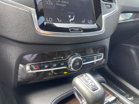 Used 2019 Volvo XC90 T6 Momentum w/ Advanced Package AWD/4WD image 31