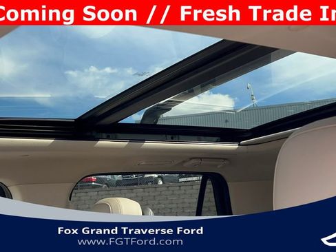 Used 2023 Lincoln Navigator Reserve w/ Equipment Group 201A AWD/4WD image 9