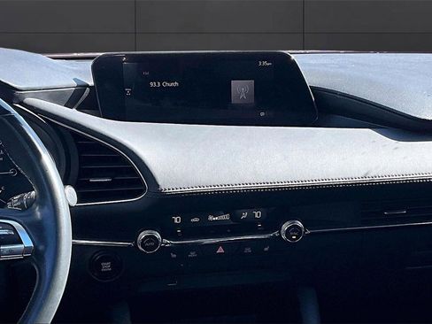 Used 2020 MAZDA MAZDA3 Sedan w/ Premium Package image 6