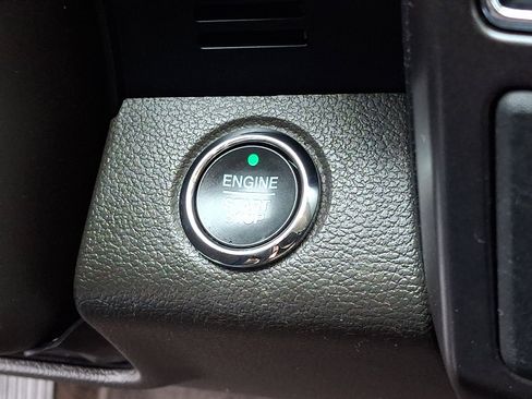 Used 2020 Ford Expedition Limited image 25