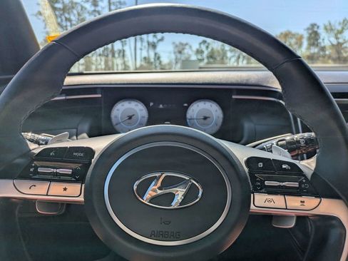 Used 2023 Hyundai Santa Cruz Limited w/ Cargo Package image 31