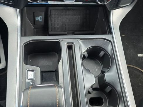 Used 2022 Ford F150 Platinum w/ Equipment Group 701A High image 32