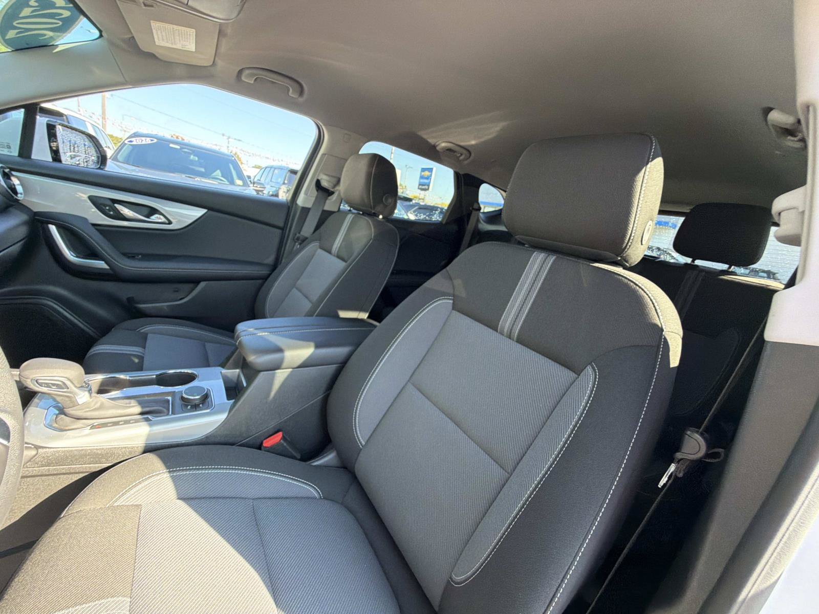 Certified 2025 Chevrolet Blazer LT w/ Driver Confidence Package FWD image 9