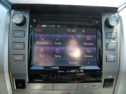 Used 2019 Toyota Tundra SR5 w/ SR5 Upgrade Package AWD/4WD image 28