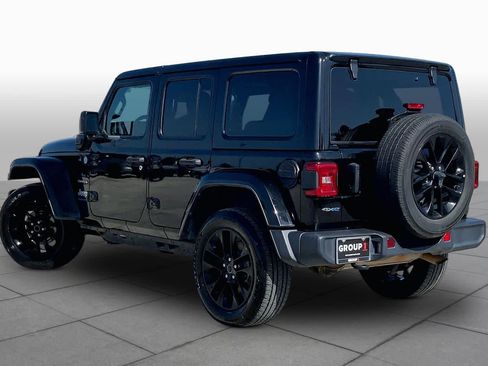 Used 2024 Jeep Wrangler Unlimited Sahara AWD/4WD image 12