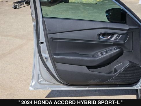 Used 2024 Honda Accord Sport image 14