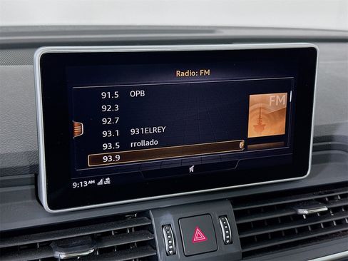 Used 2020 Audi Q5 e Premium Plus w/ Premium Plus Package image 15