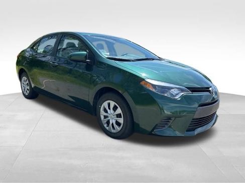 Used 2015 Toyota Corolla LE FWD image 7
