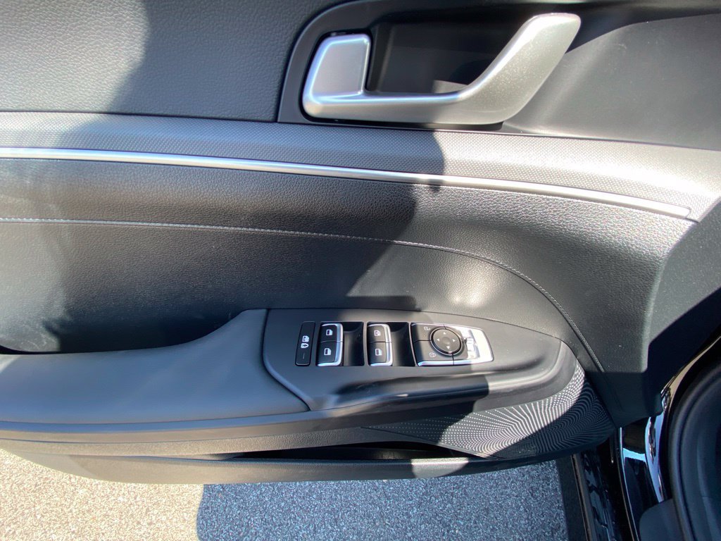 New 2026 Kia K5 LXS FWD image 11