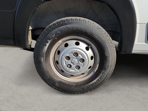 Used 2021 RAM ProMaster 2500 image 10