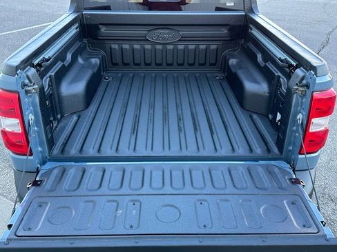 Used 2024 Ford Maverick Lariat image 16