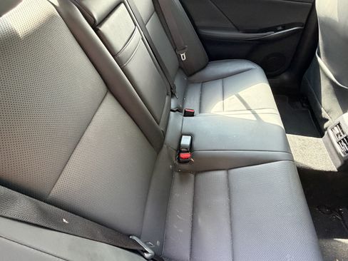 Used 2021 Lexus IS 300 w/ Comfort Package RWD image 40