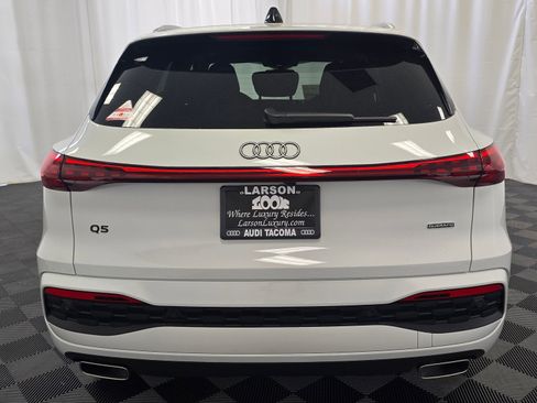 Used 2025 Audi Q5 Premium Plus w/ Premium Plus image 5