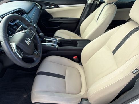 Used 2019 Honda Civic LX image 5
