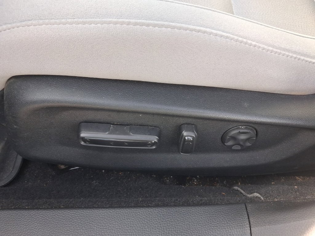 Used 2018 Honda Accord EX image 20