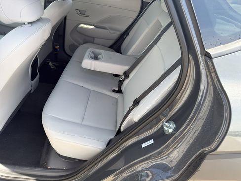 Certified 2025 Hyundai Kona SEL image 11