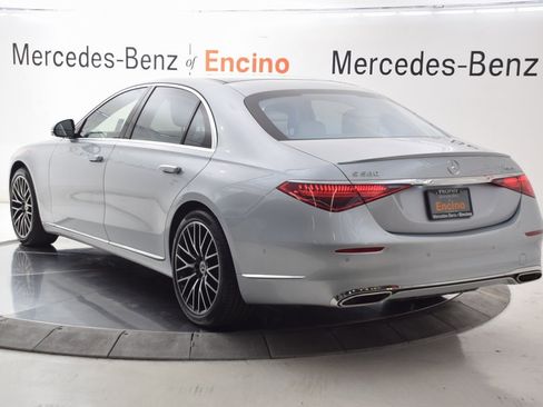 Certified 2022 Mercedes-Benz S 580 4MATIC Sedan image 4