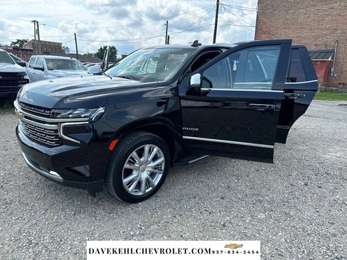 Used 2024 Chevrolet Tahoe Premier AWD/4WD image 30
