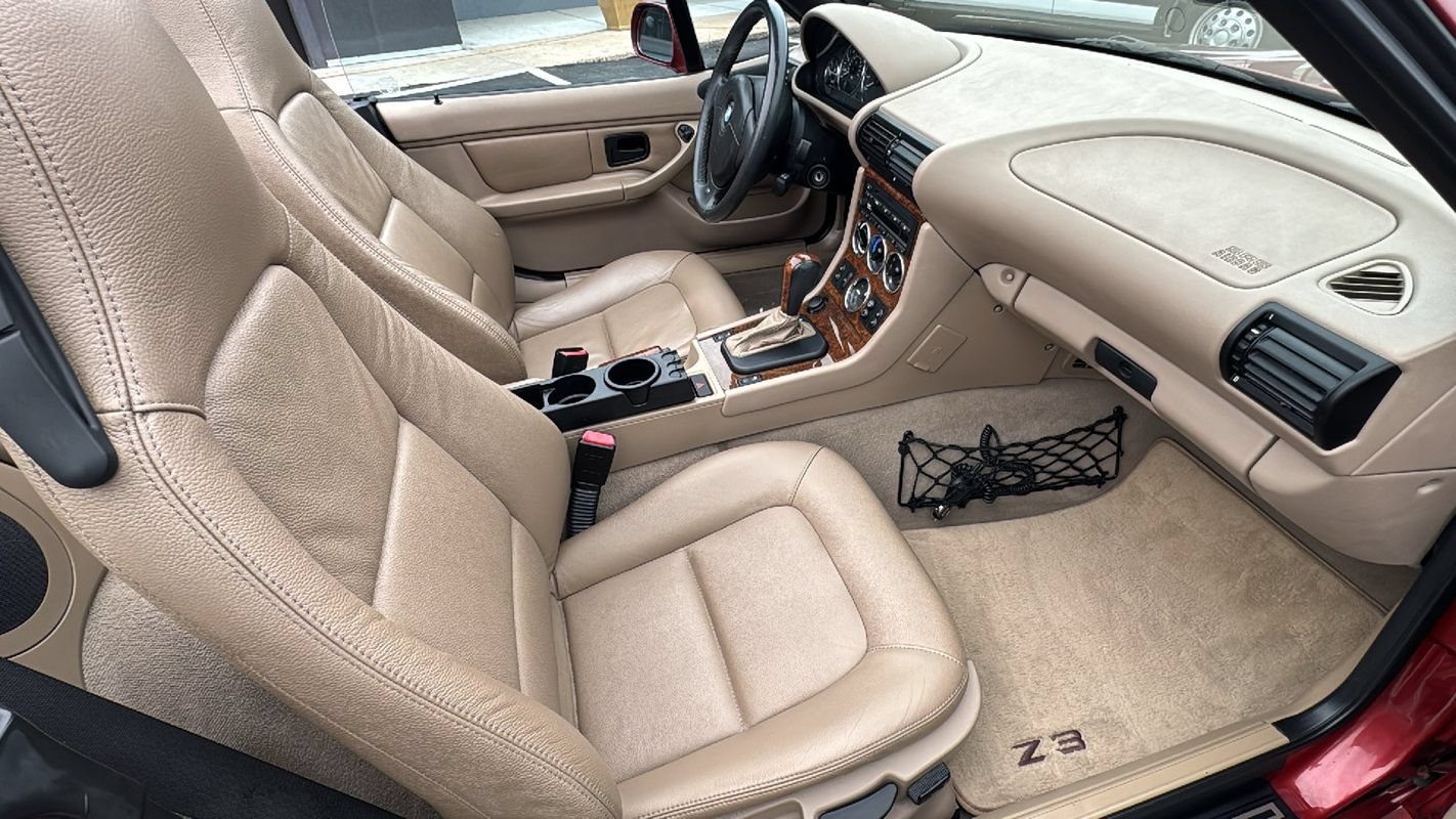 Used 2001 BMW Z3 2.5i RWD image 20