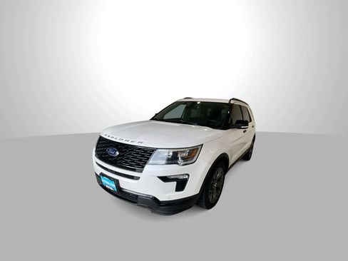 Used 2018 Ford Explorer Sport w/ Equipment Group 401A image 4