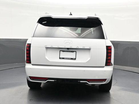 Used 2026 Hyundai Palisade Calligraphy FWD image 4