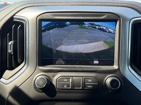 Used 2022 Chevrolet Silverado 1500 RST w/ Redline Edition AWD/4WD image 24