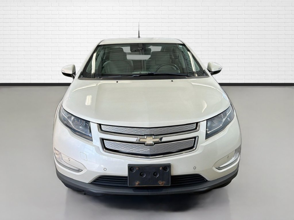 Used 2013 Chevrolet Volt Premium w/ Premium Trim Package FWD image 2