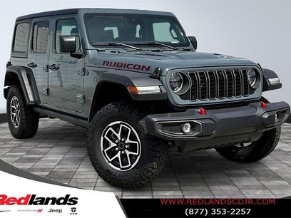 New 2025 Jeep Wrangler Unlimited Rubicon w/ Technology Group