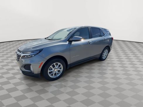 Used 2024 Chevrolet Equinox LT AWD/4WD image 4
