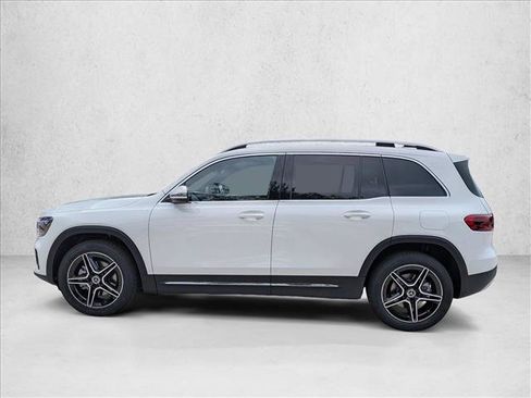 New 2026 Mercedes-Benz GLB 250 image 5