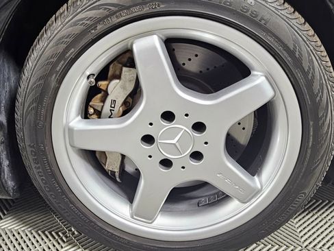 Used 2005 Mercedes-Benz SL 55 AMG image 28