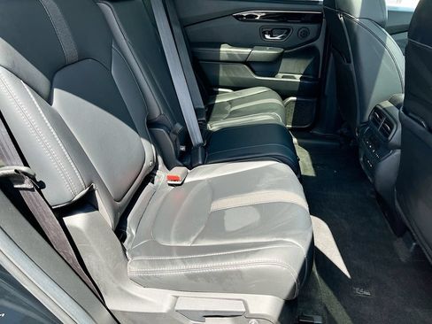 Used 2025 Honda Pilot Touring image 30
