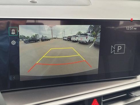 New 2026 Kia Sorento LX FWD image 18