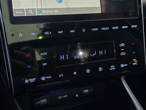 Used 2022 Hyundai Tucson Limited image 31