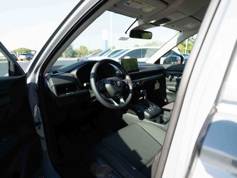 New 2026 Honda CR-V LX image 8